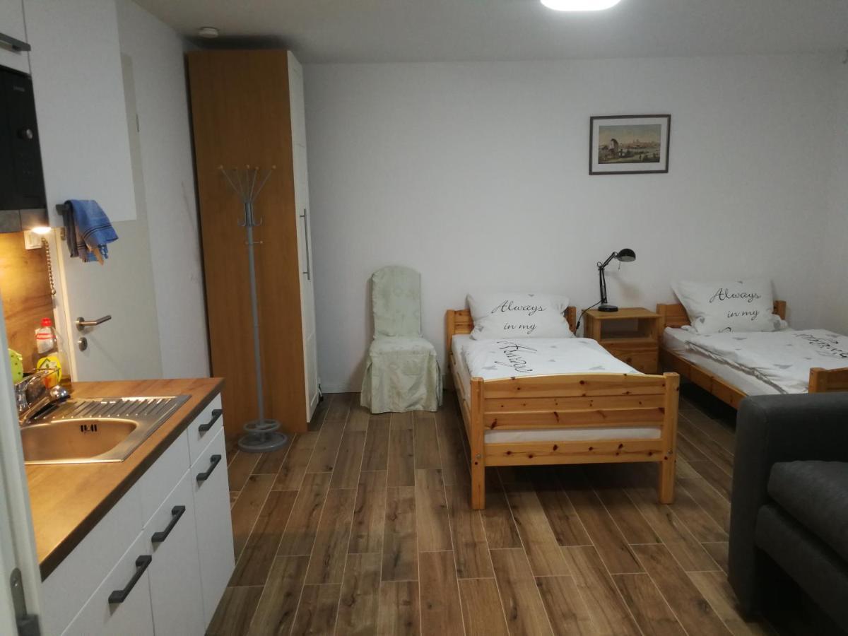 21A Comfortable Studio 陶夫基兴 外观 照片