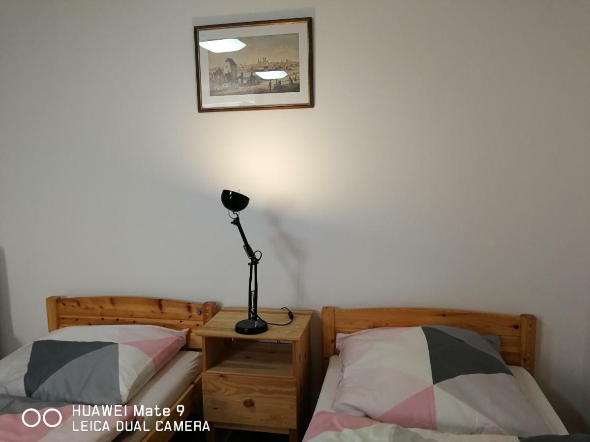 21A Comfortable Studio 陶夫基兴 外观 照片